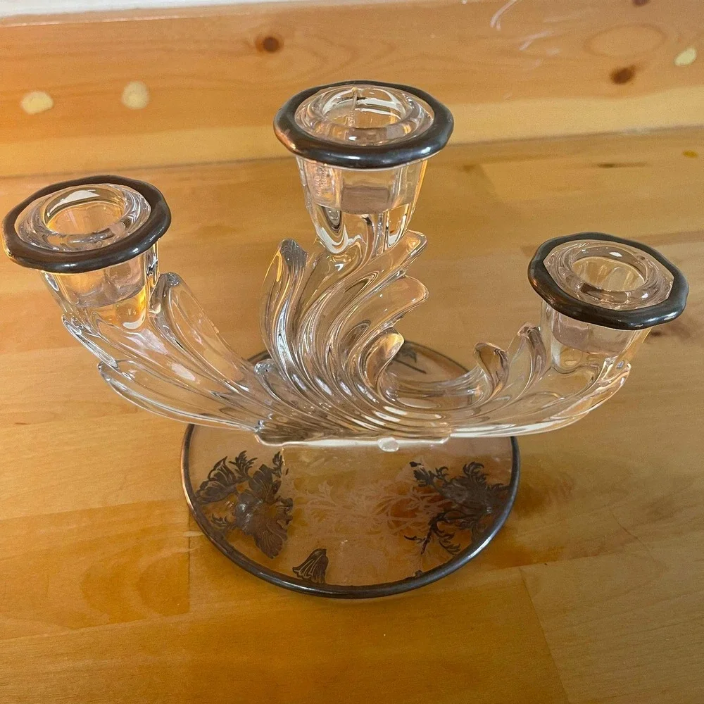 VTG Glass Candelabra Silver Tone Base Floral Etching 3‎ Arm Candlestick Holder